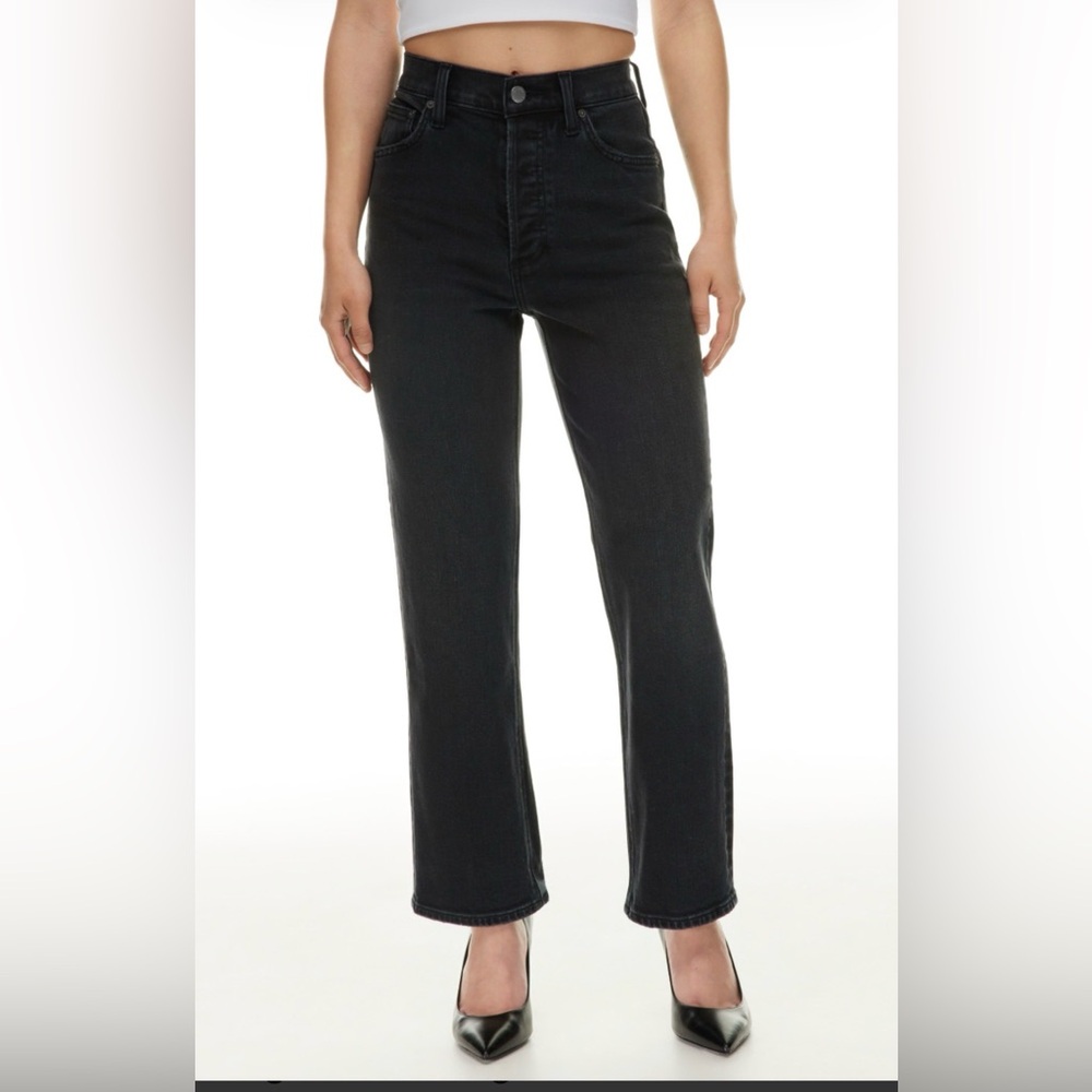 NWT Aritzia Denim Forum - The Arlo High Rise Straight Jean 24W 28L Black